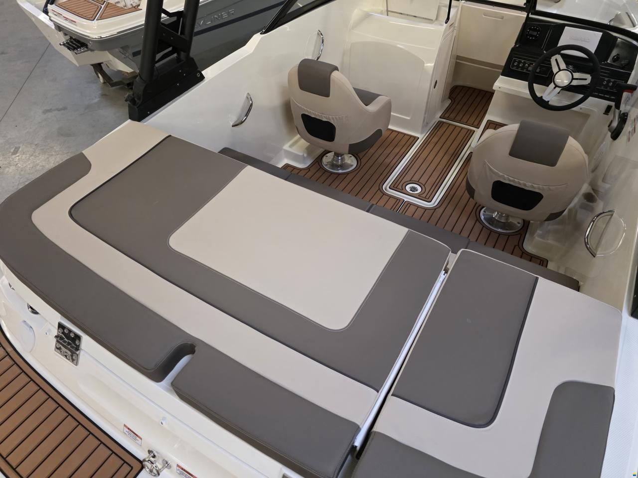 Bayliner VR4 Inboard
