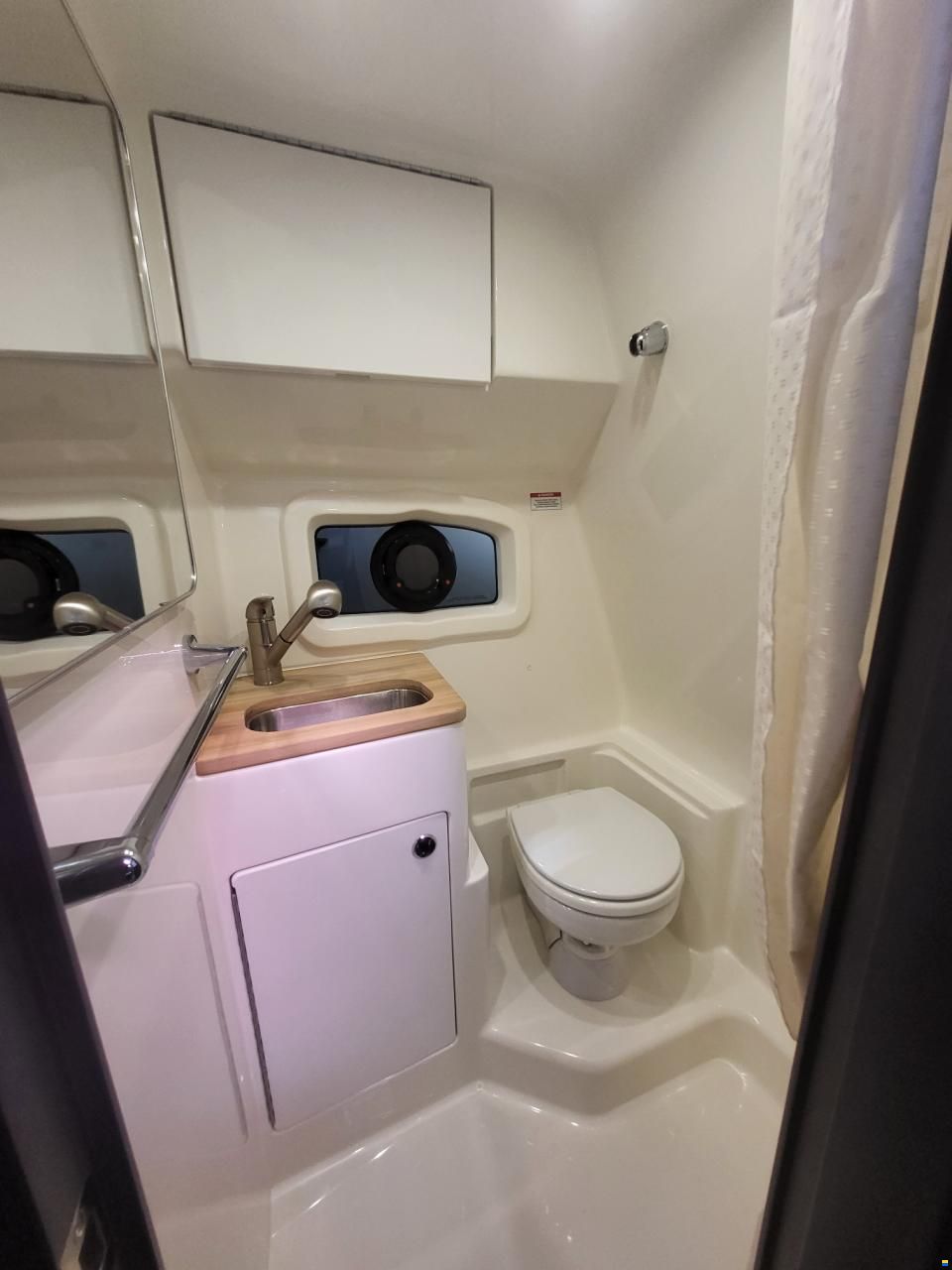 Bayliner Ciera 8