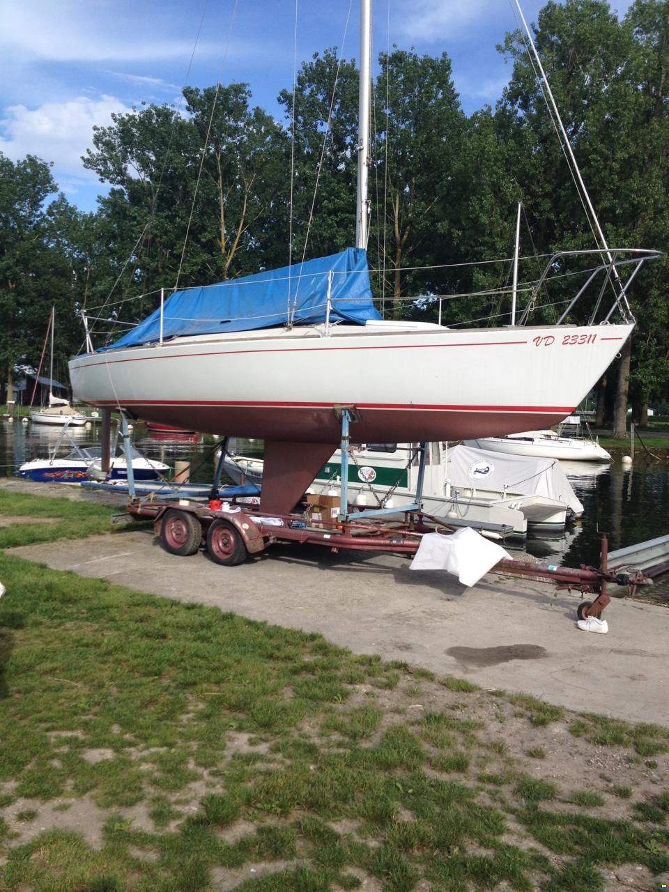 J/24 Westerly Marine