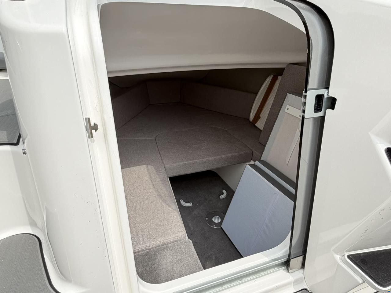 Karnic SL642 Sundeck