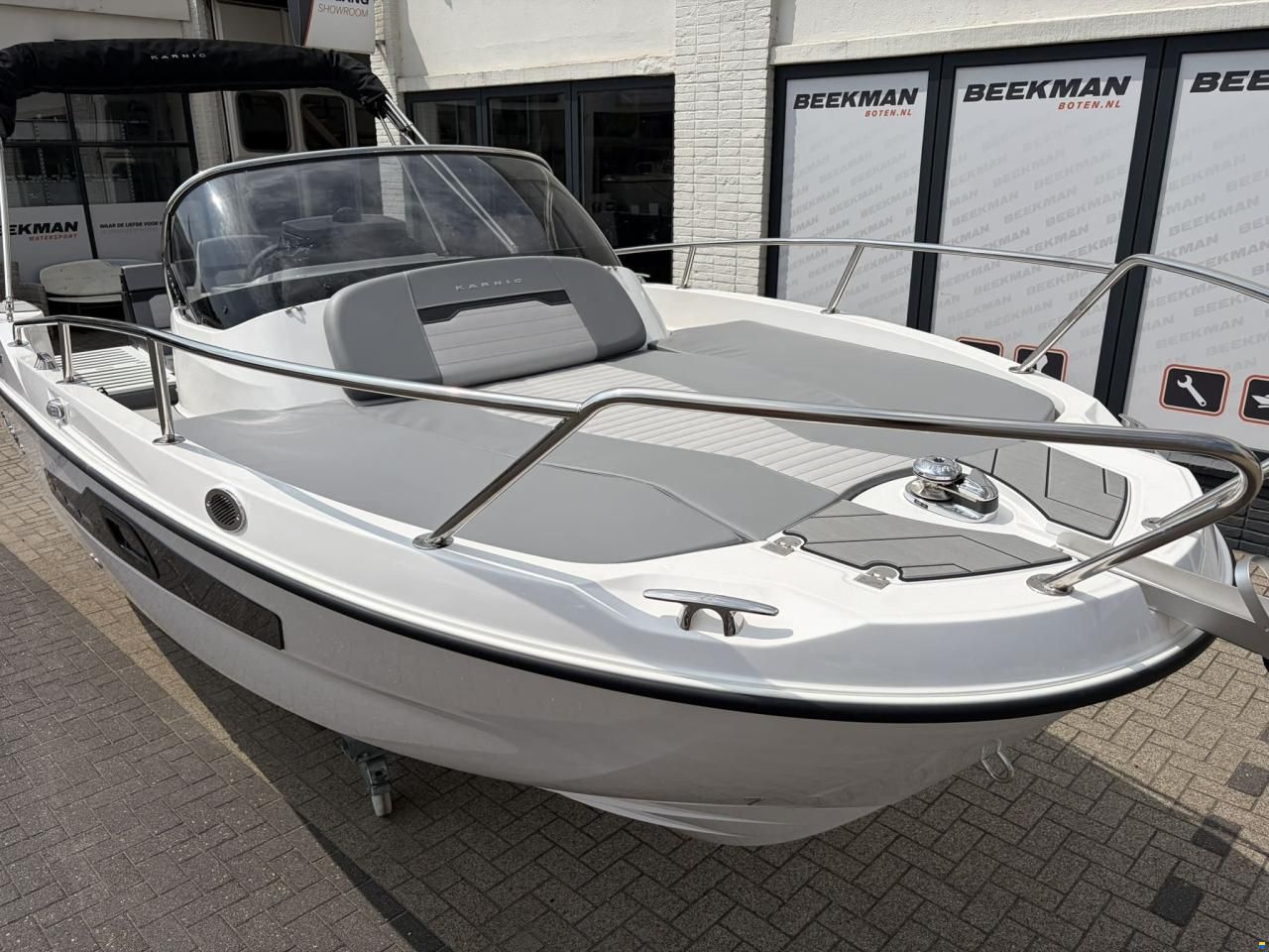 Karnic SL642 Sundeck