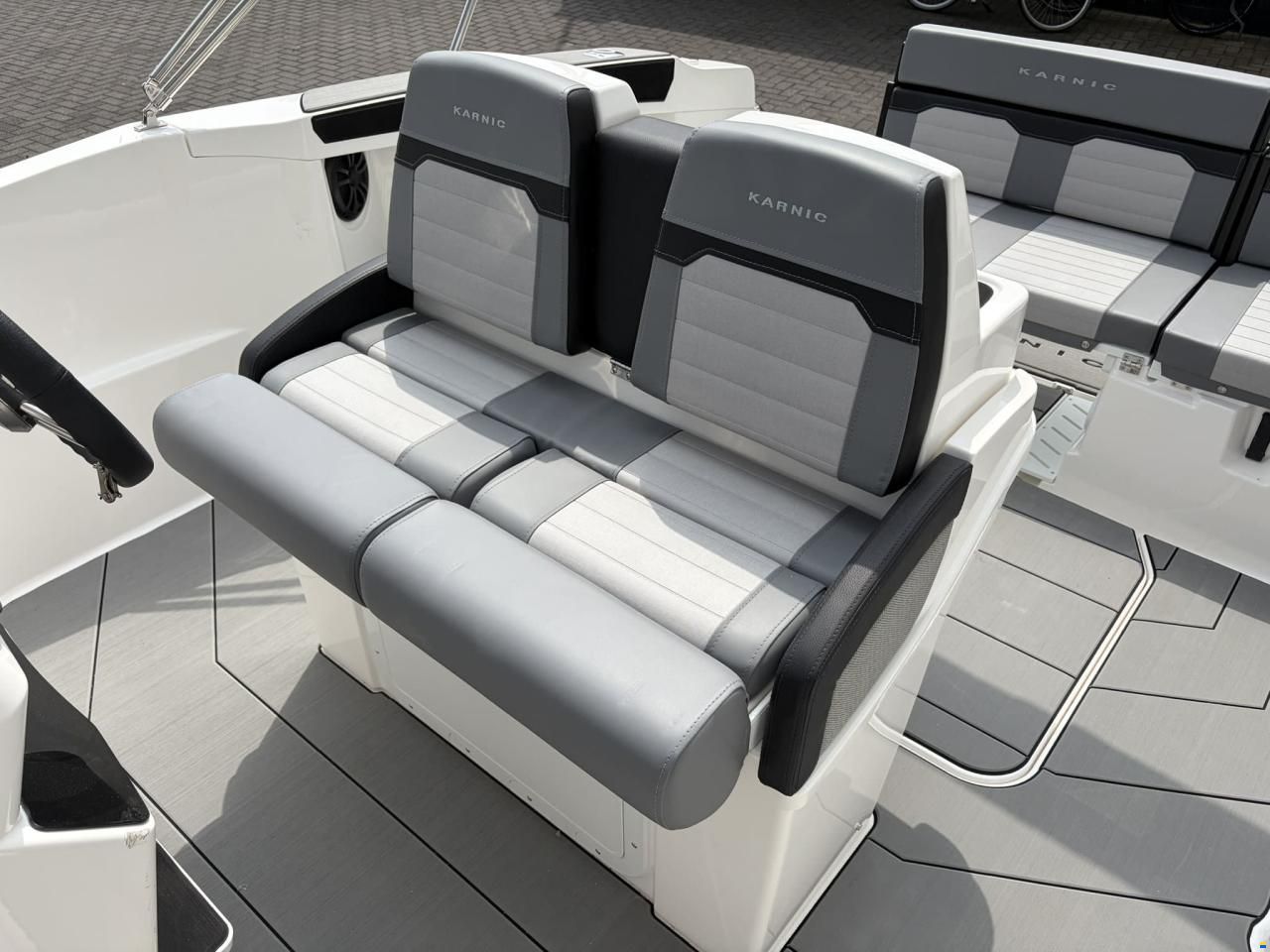 Karnic SL642 Sundeck