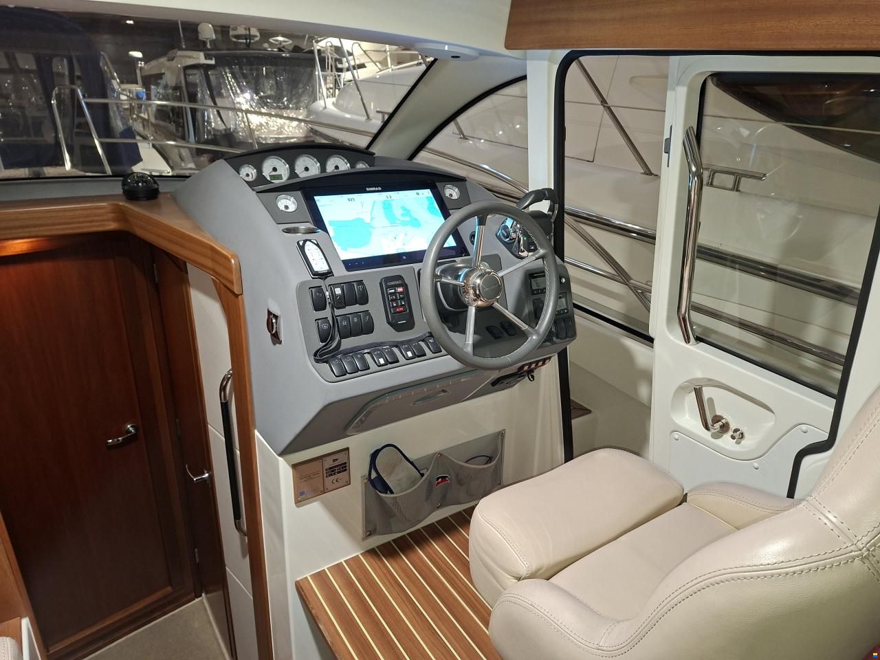 Nimbus 365 Coupe