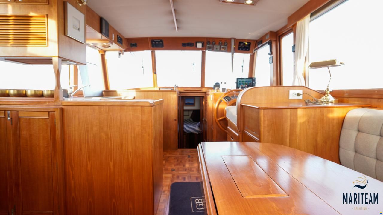 Grand Banks 42 Motoryacht