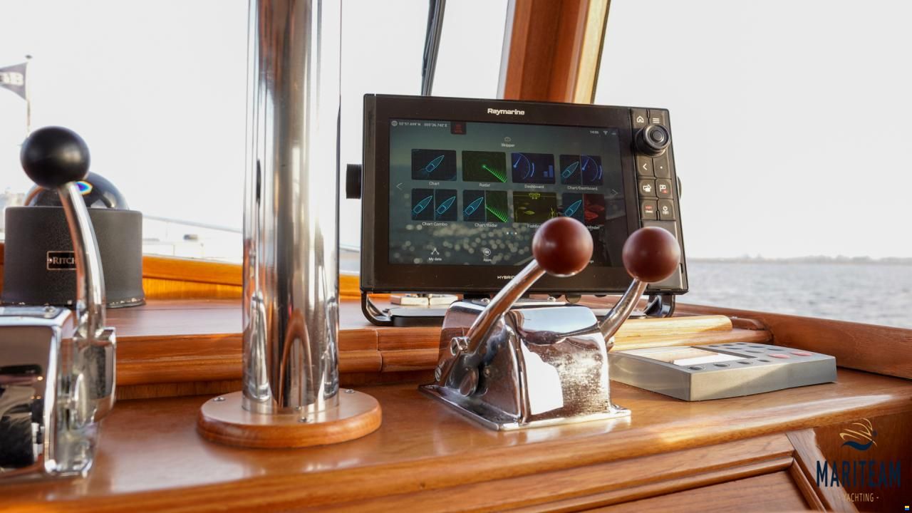 Grand Banks 42 Motoryacht