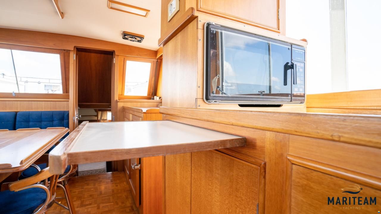 Grand Banks 42 Motoryacht