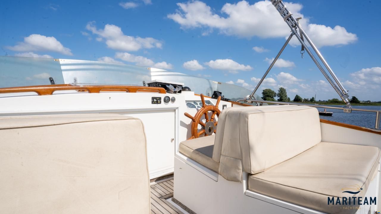 Grand Banks 42 Motoryacht