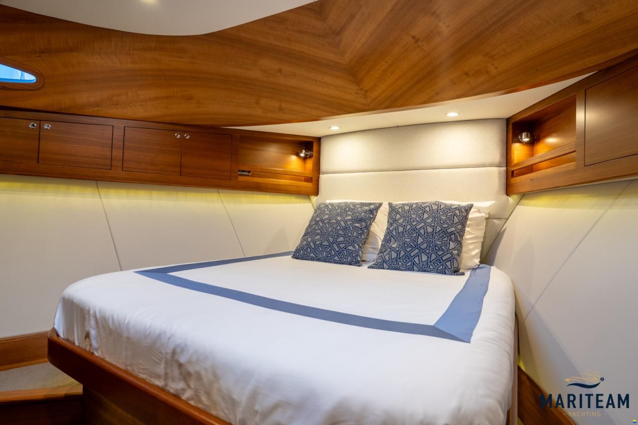 Grand Banks GB60