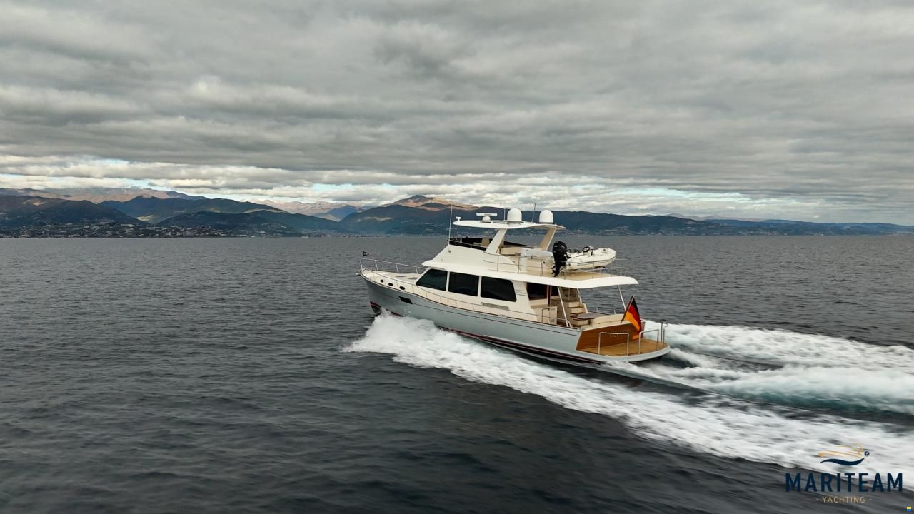 Grand Banks GB60