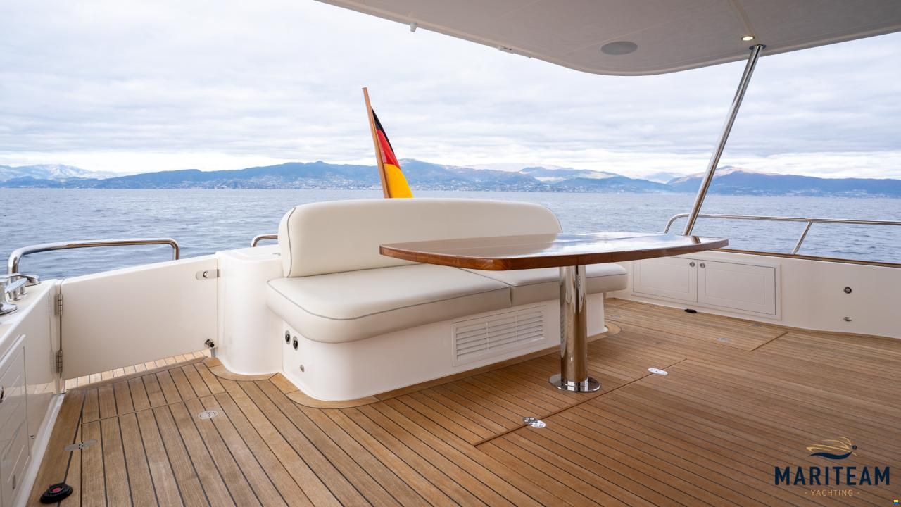 Grand Banks GB60