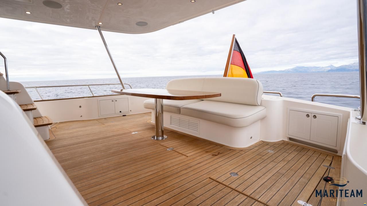 Grand Banks GB60