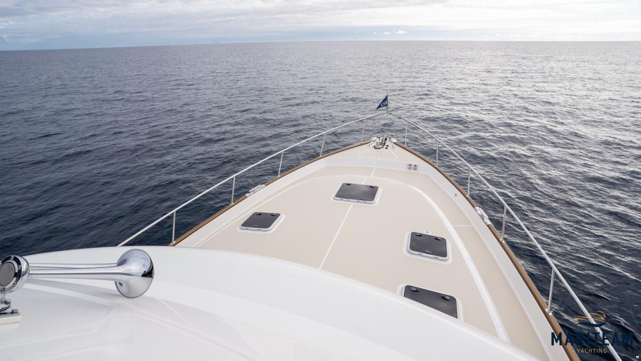 Grand Banks GB60