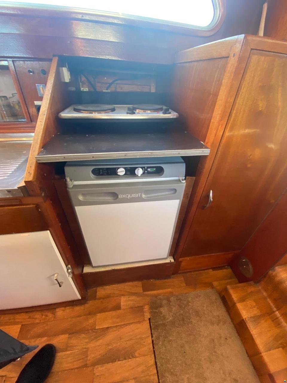 Combi Kruiser 1200 ( Woonboot)