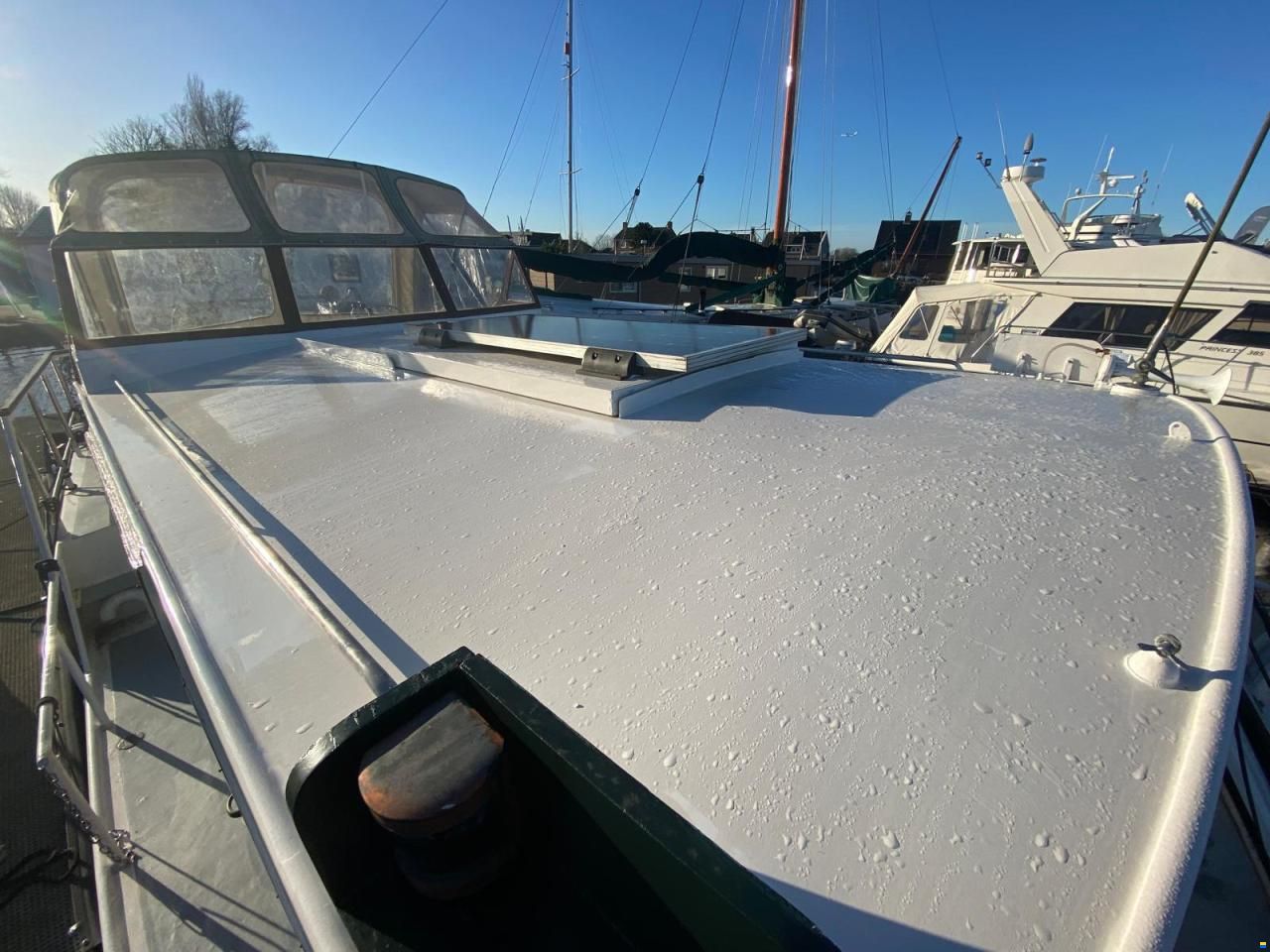Combi Kruiser 1200 ( Woonboot)