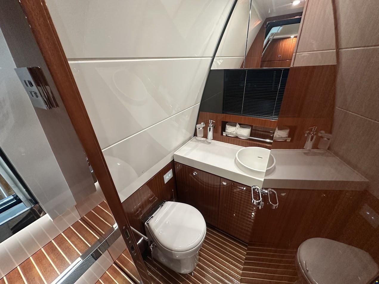 Riva RivaMare 38
