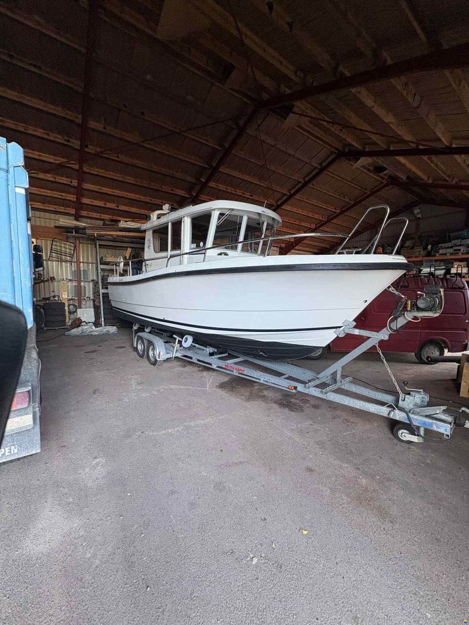 Minor 25 Offshore