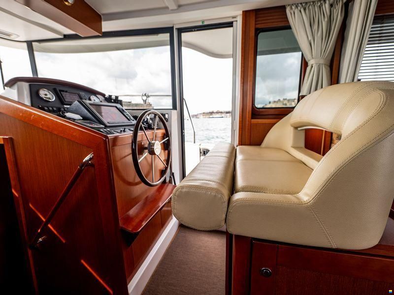 Beneteau Swift Trawler 44