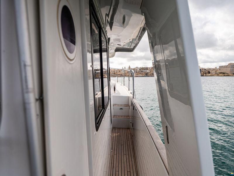 Beneteau Swift Trawler 44