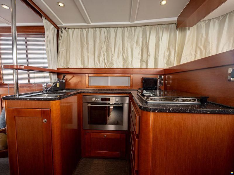 Beneteau Swift Trawler 44