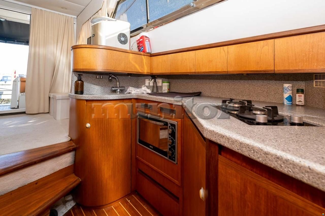 Fairline Corsica 35