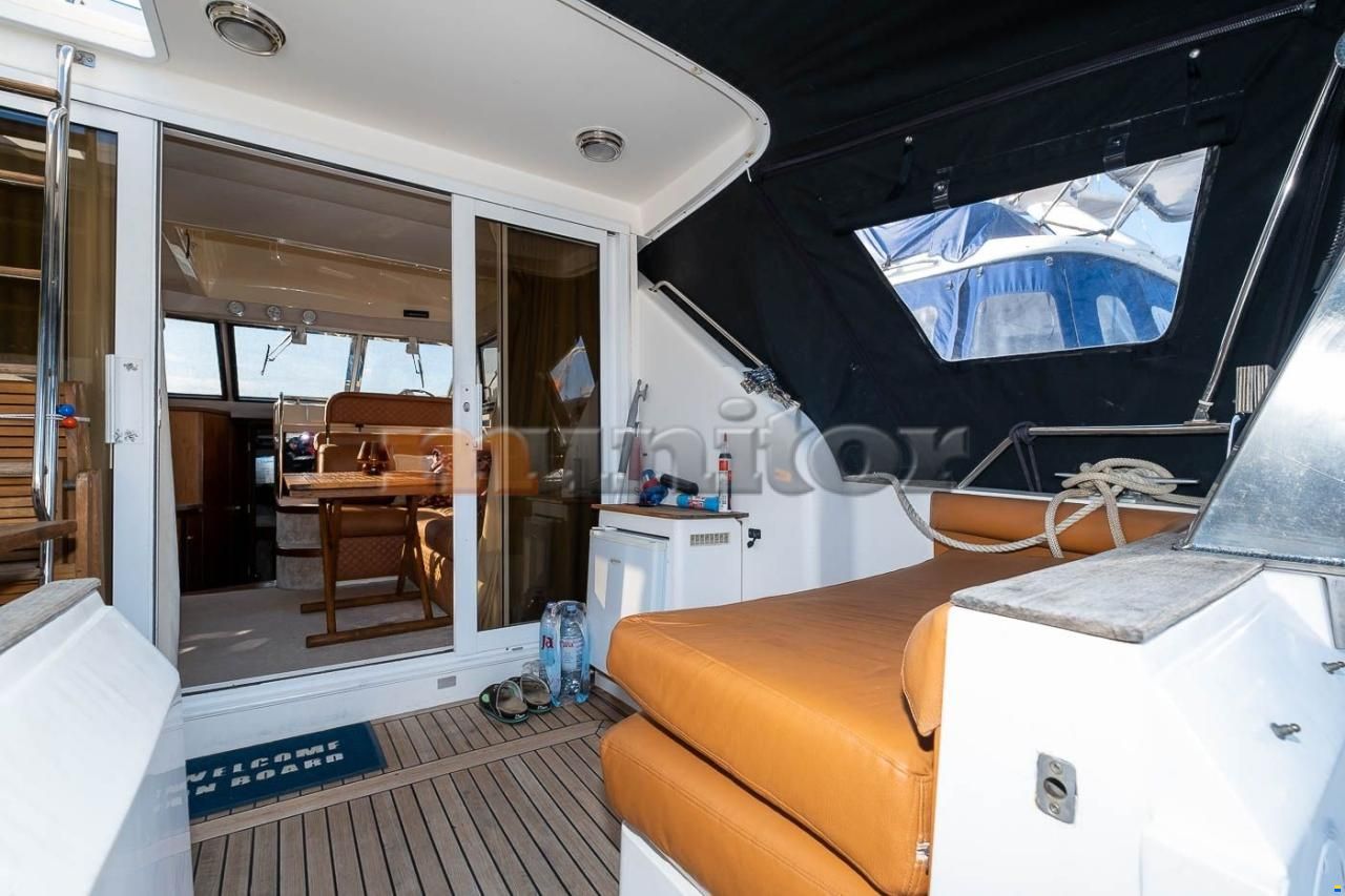 Fairline Corsica 35