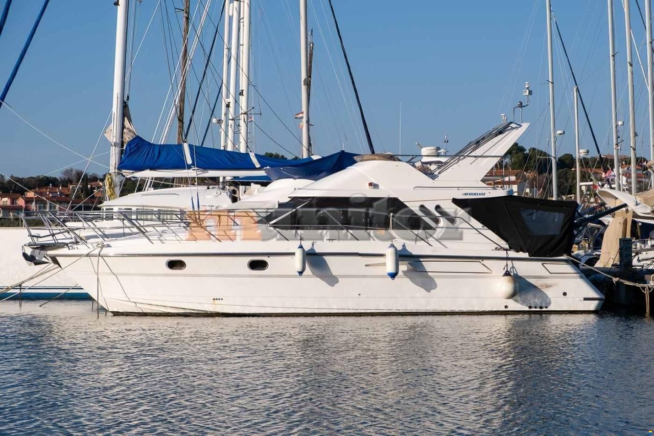 Fairline Corsica 35
