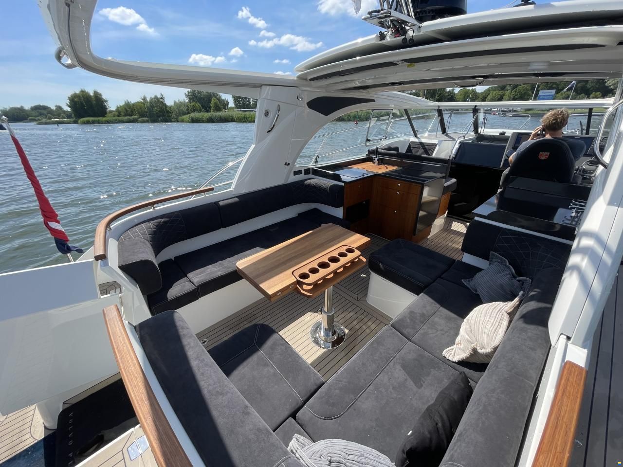 Marex Cabriolet Cruiser Volvo Penta D6