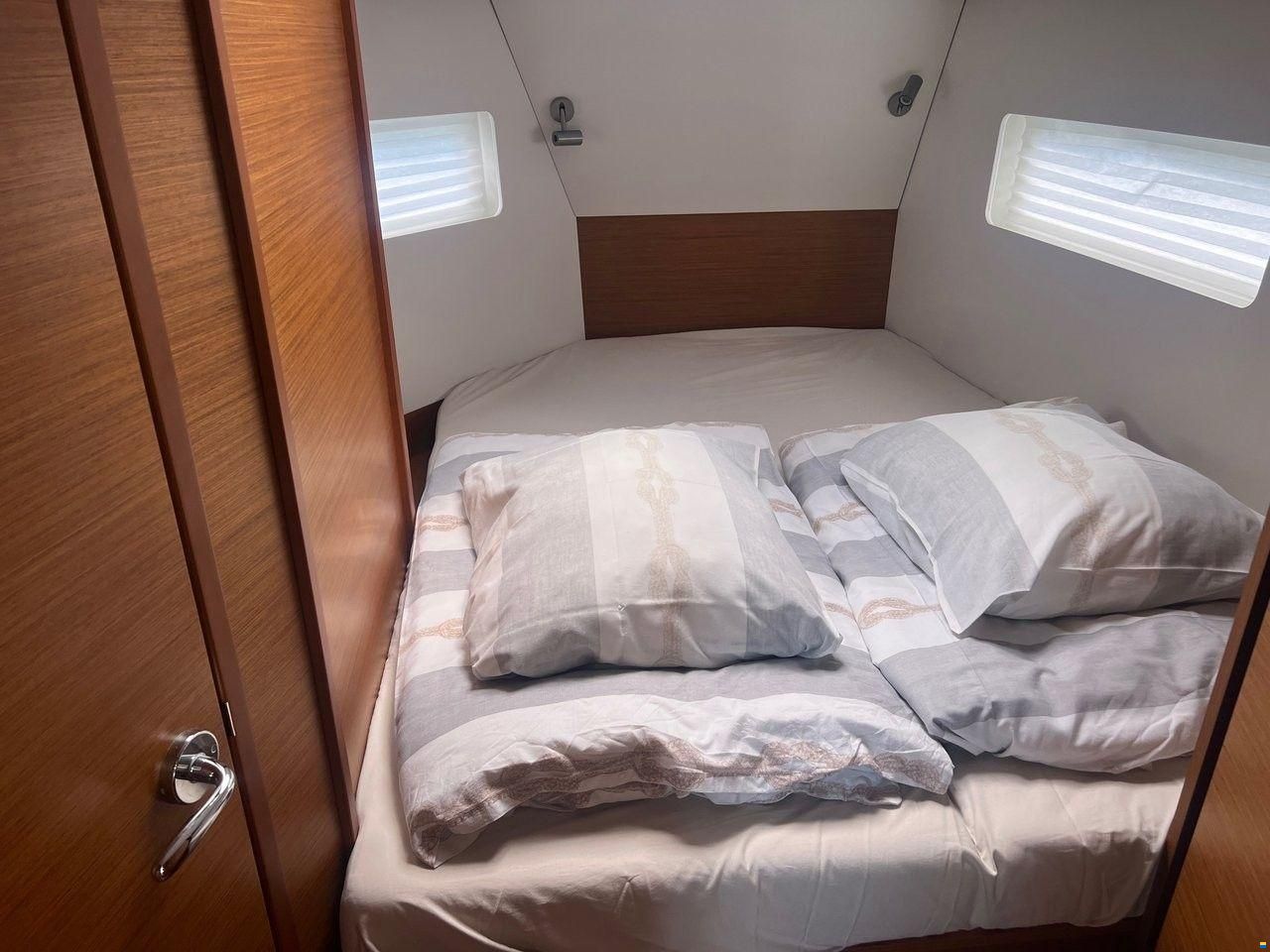 Jeanneau Sun Odyssey 380