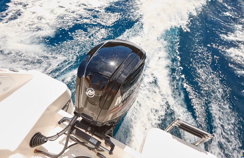 Quicksilver ACTIV 555 Open