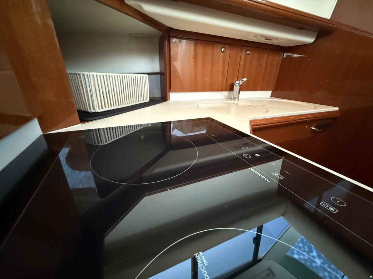 Jeanneau PRESTIGE 36 FLY