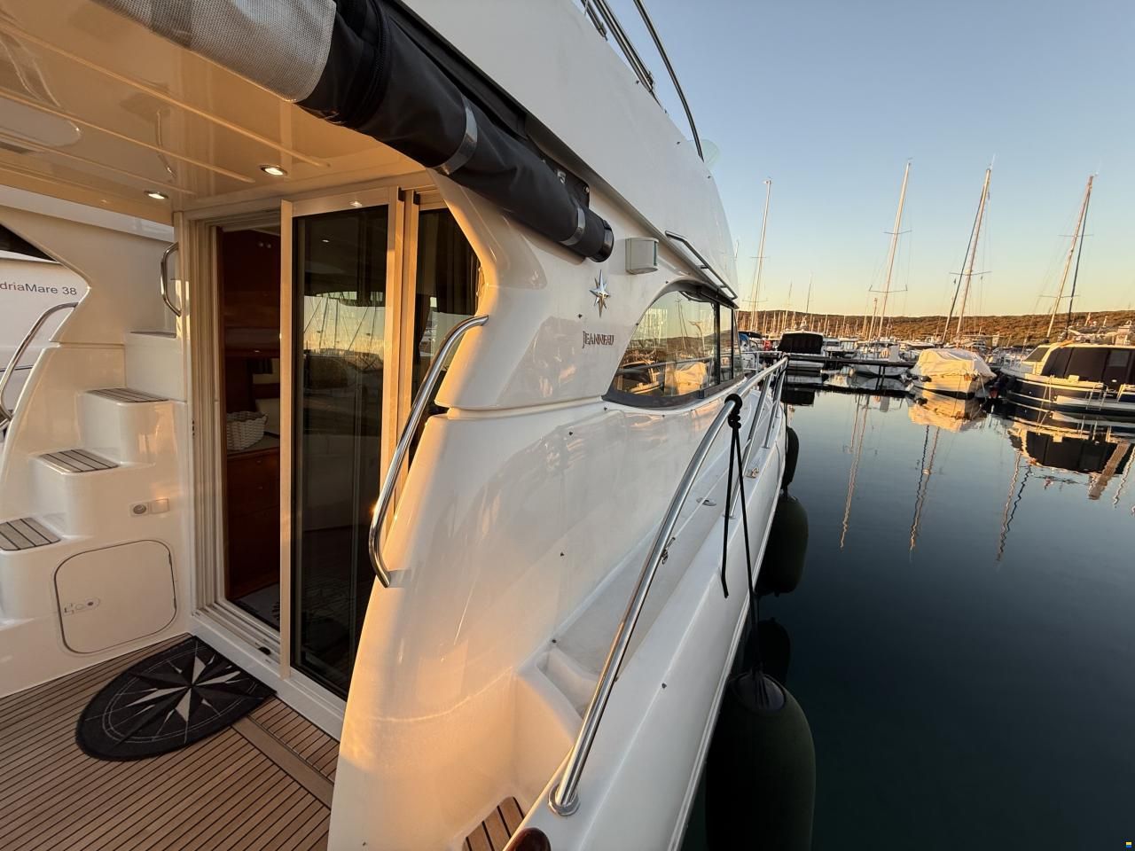 Jeanneau PRESTIGE 36 FLY