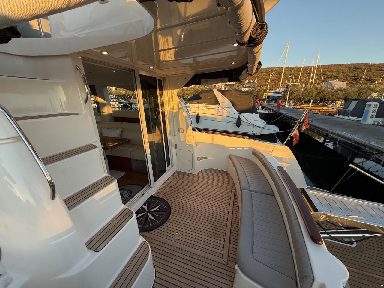 Jeanneau PRESTIGE 36 FLY