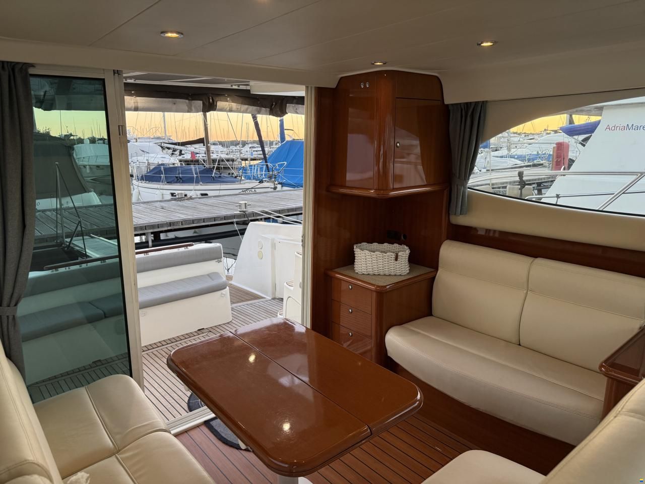 Jeanneau PRESTIGE 36 FLY