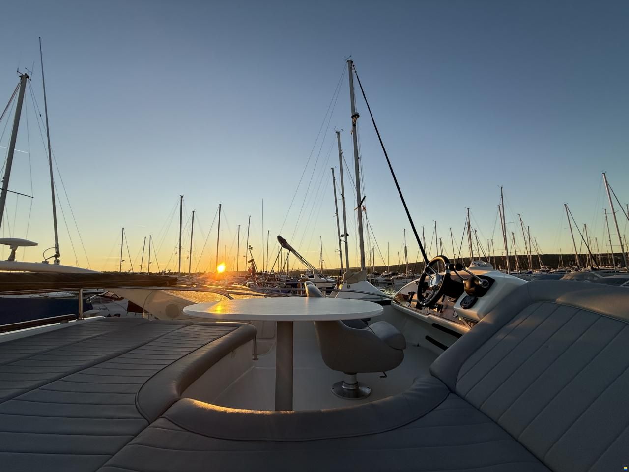 Jeanneau PRESTIGE 36 FLY