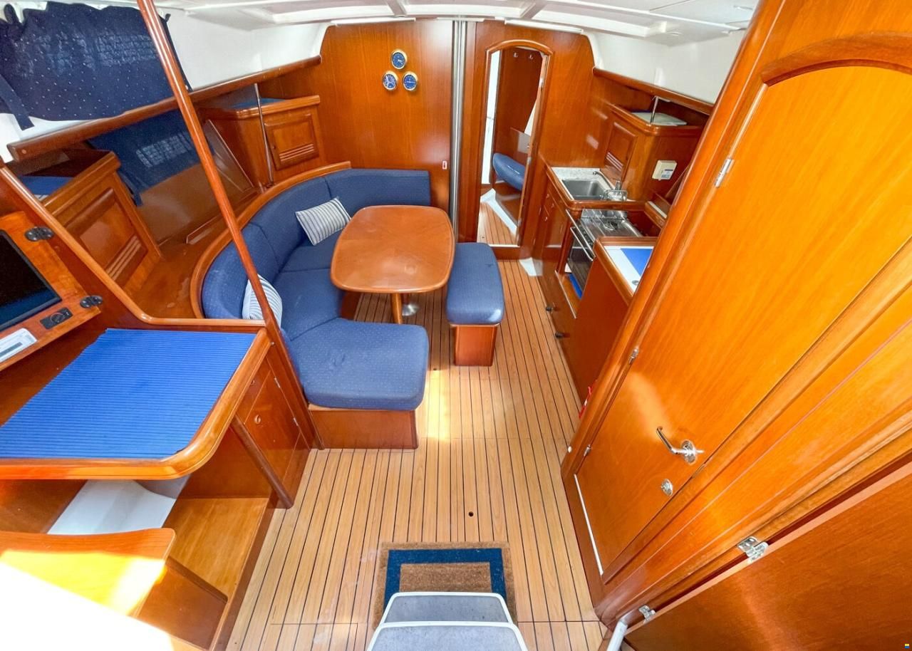 Beneteau Oceanis Clipper 393