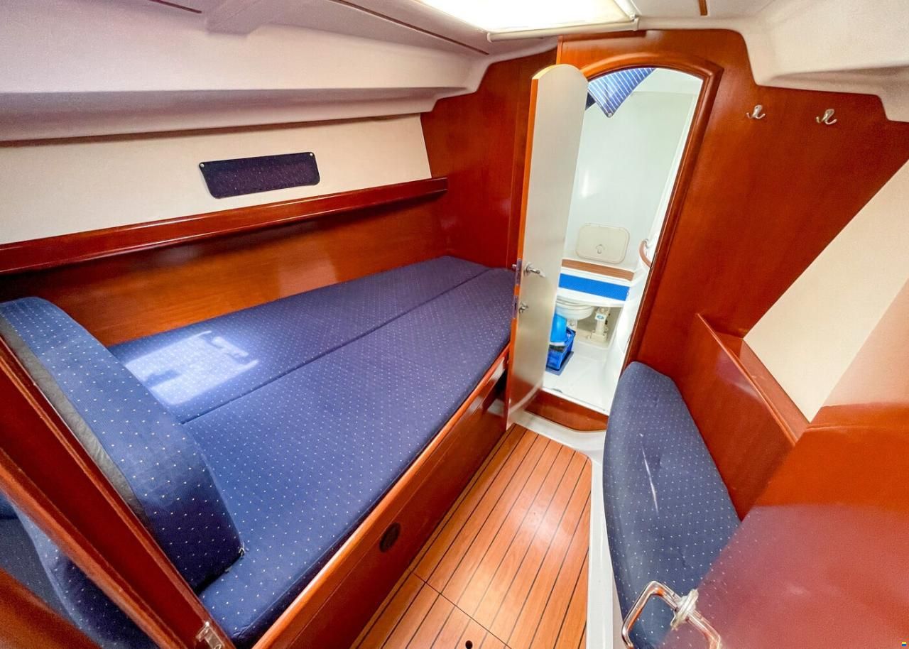 Beneteau Oceanis Clipper 393