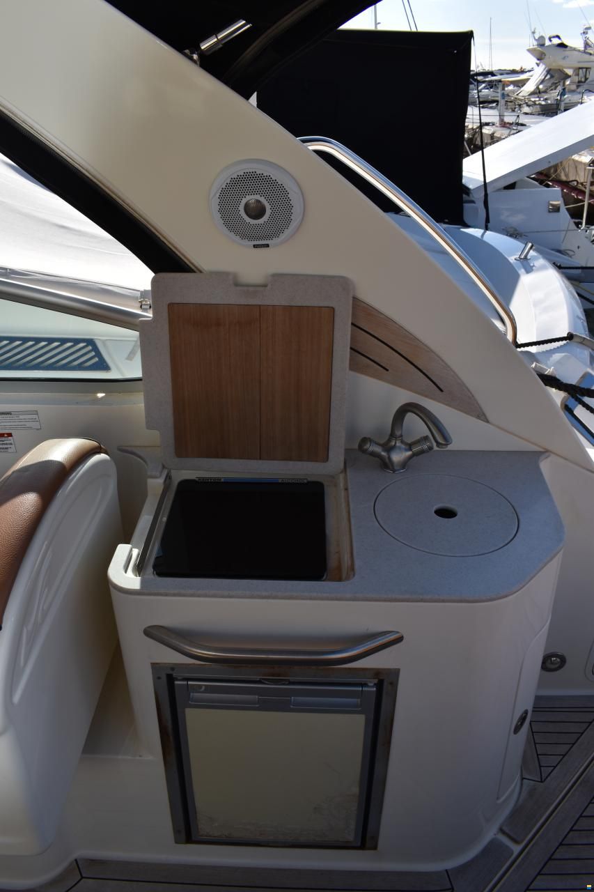 Sea Ray 305 Sundancer Europe