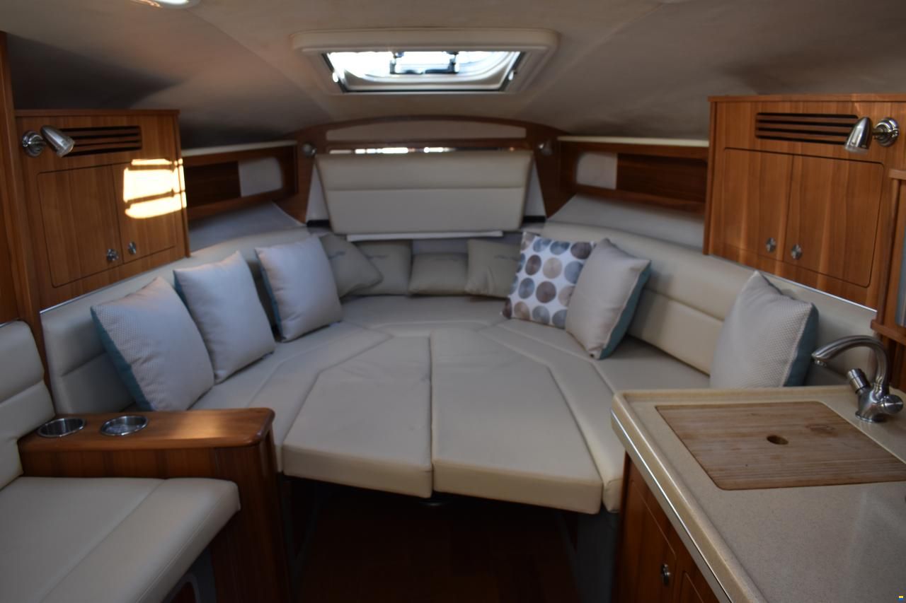 Sea Ray 305 Sundancer Europe