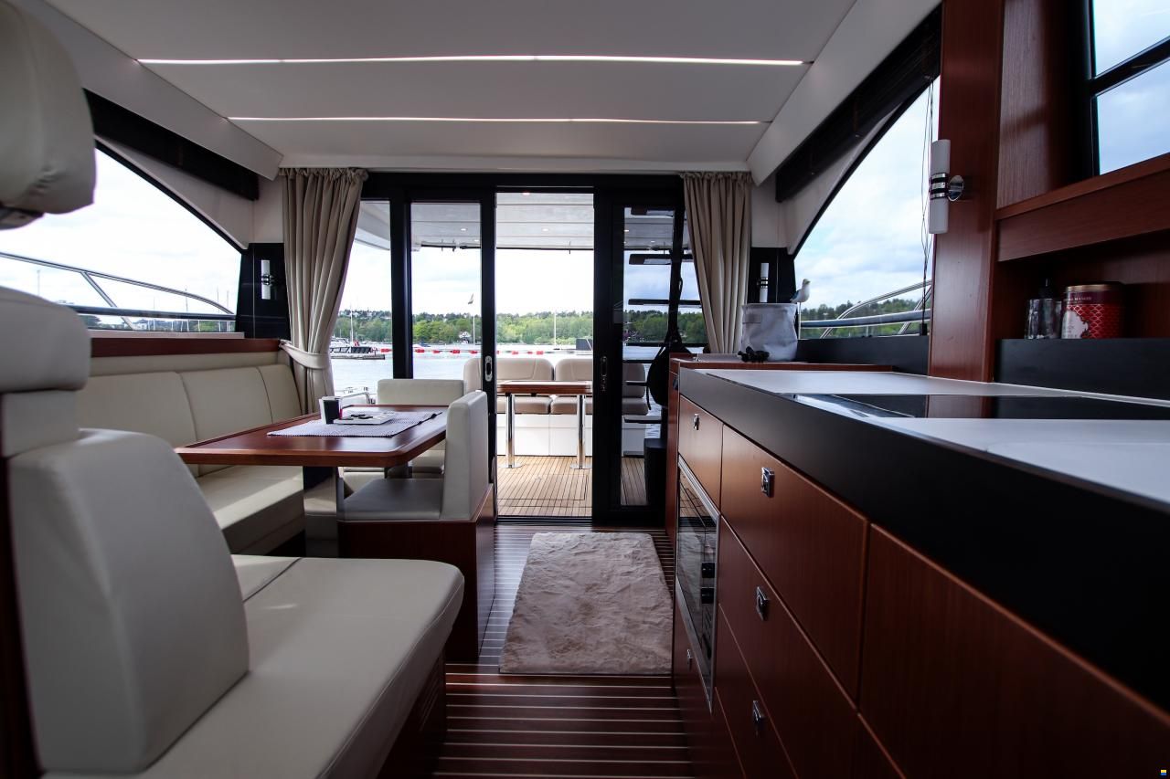 Bavaria 420 Virtess Fly