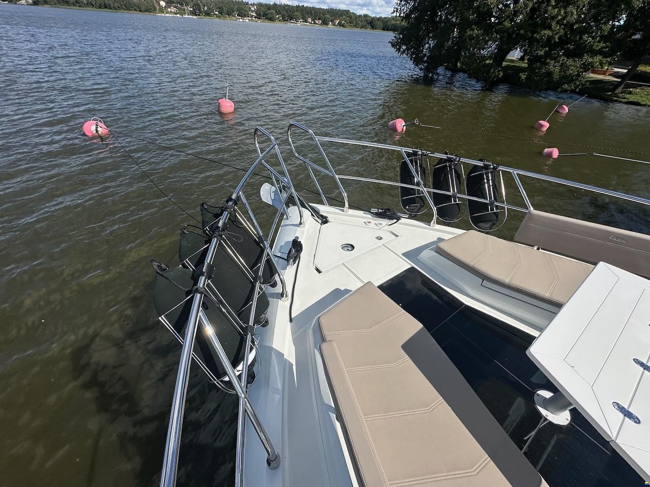 Galeon 500 Fly