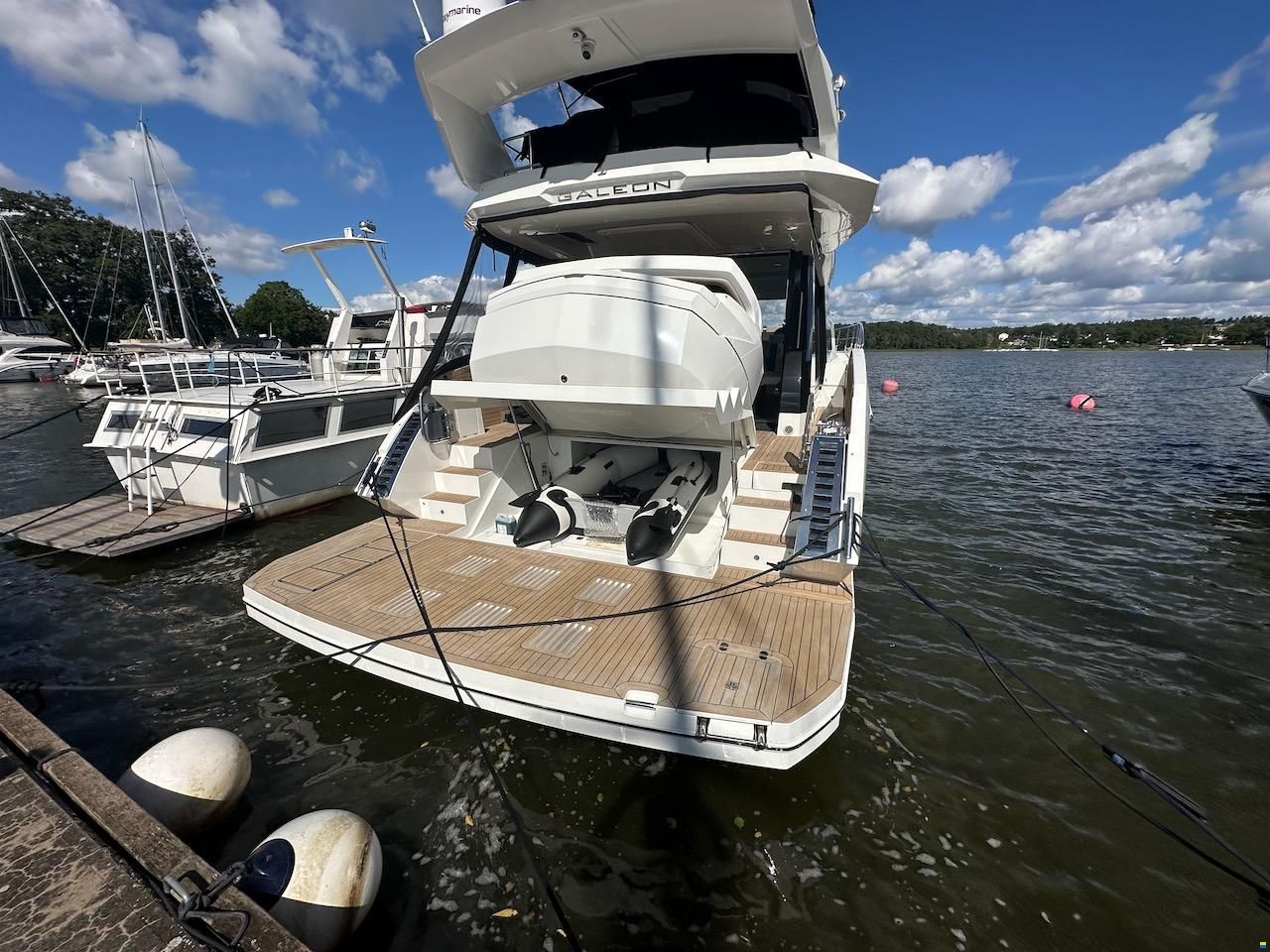 Galeon 500 Fly