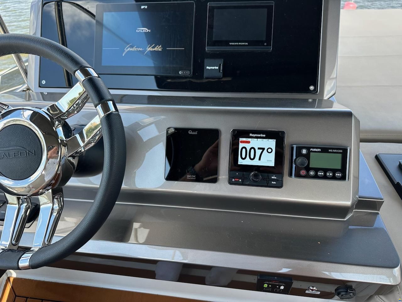 Galeon 500 Fly