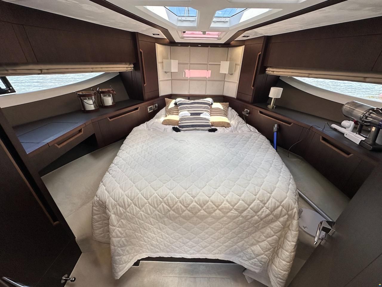 Galeon 500 Fly