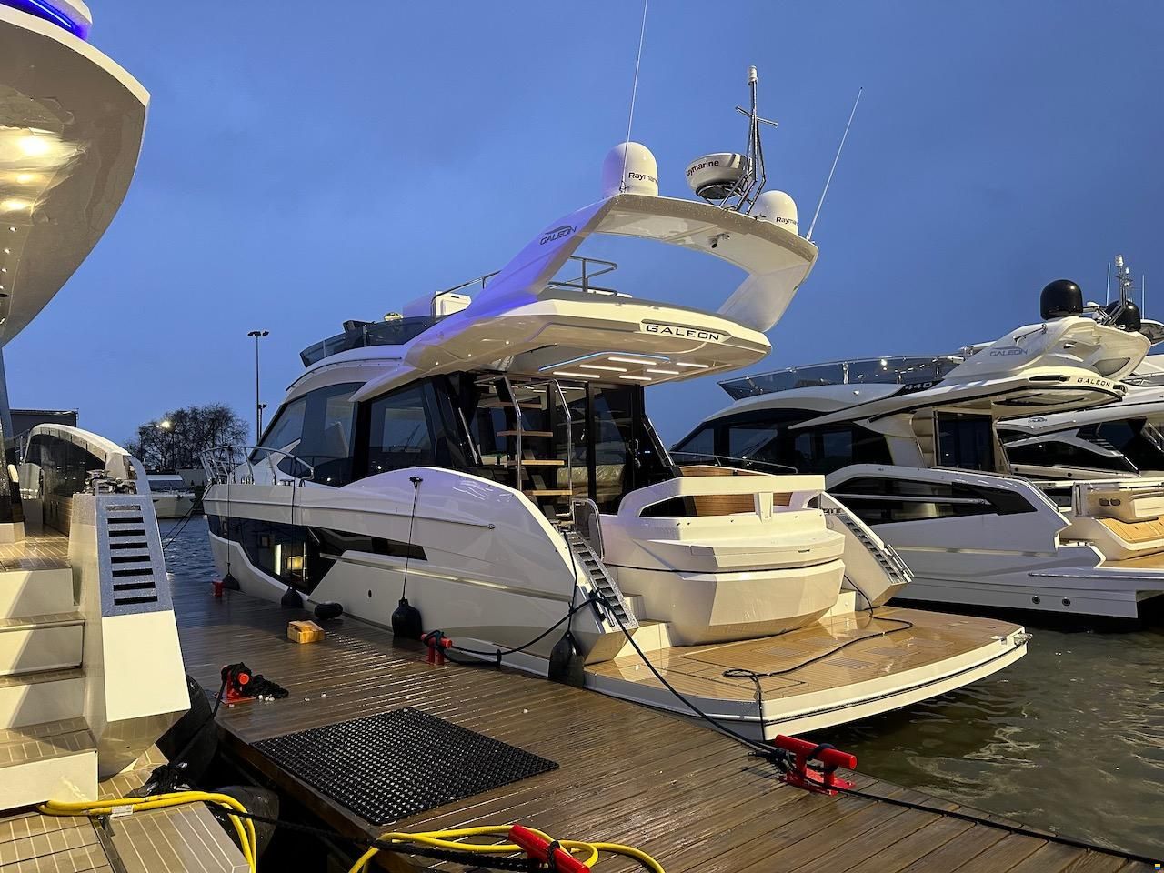 Galeon 500 Fly