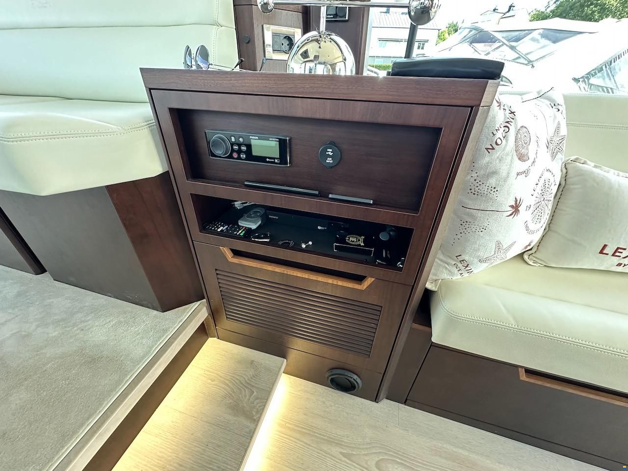 Galeon 500 Fly