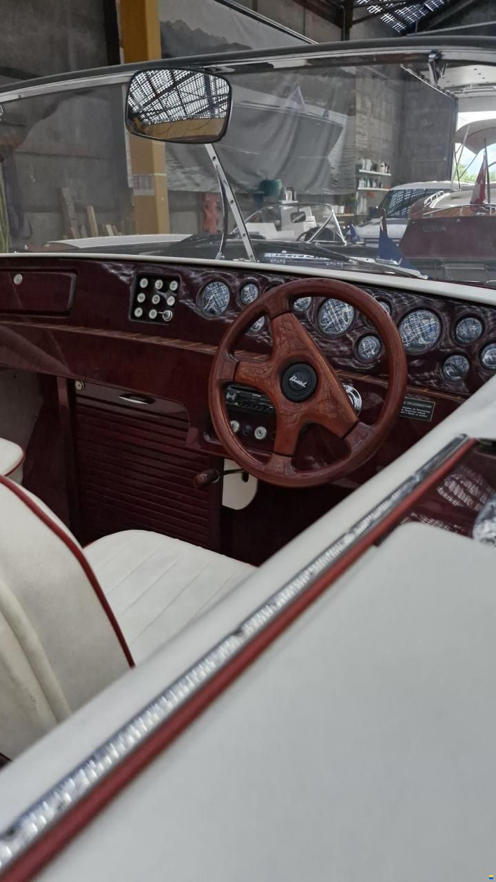 Boesch 680 Costa Brava Twin