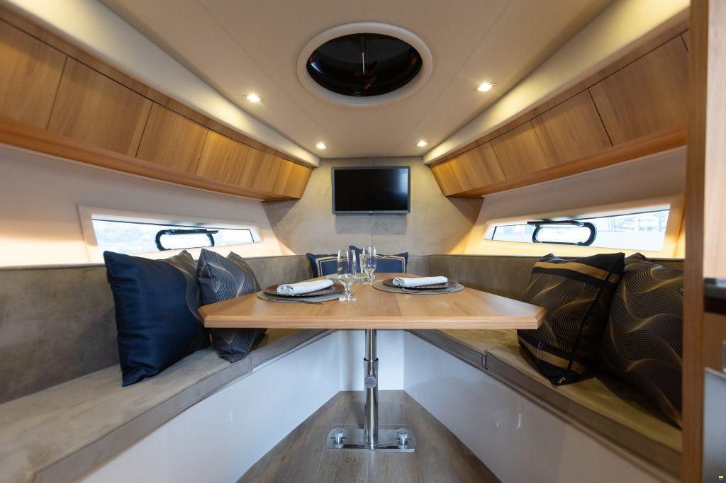 Grand Ocean 37