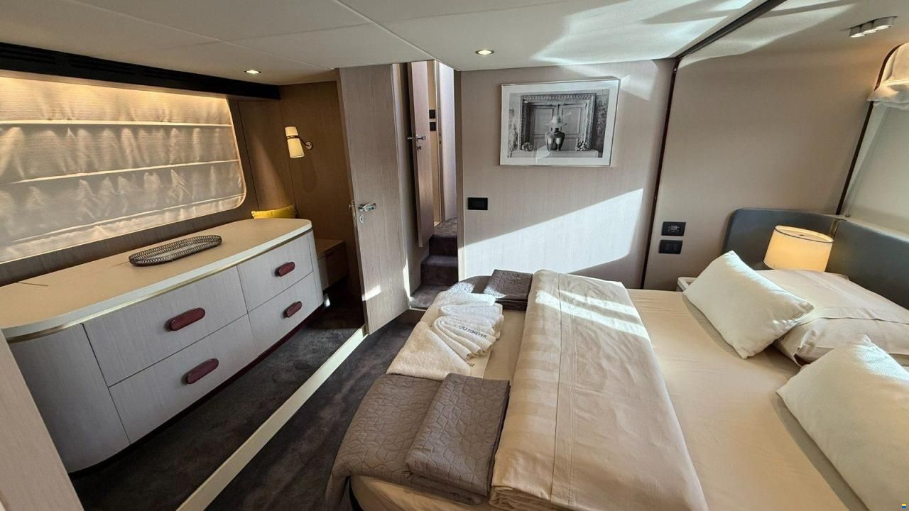 Azimut 60 FLY - MODEL 2018