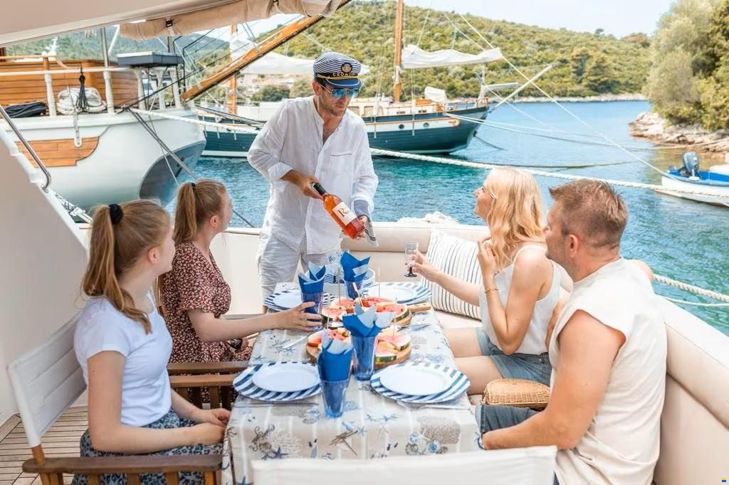 Colvic Sunquest 53