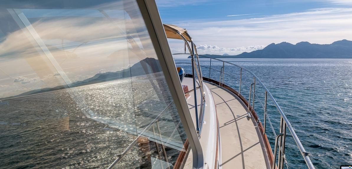 Grand Banks 49 HX